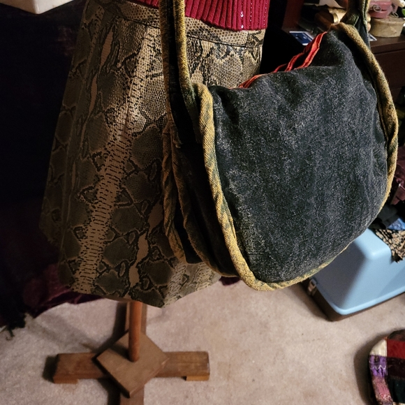 🦋 COLORFULL HIPPIE CROSSBODY BAG - Picture 8 of 12